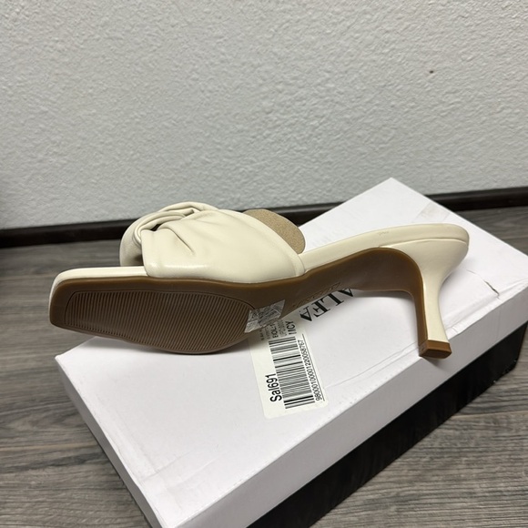 ALFANI Womens Ivory Knotted Strap Cushioned Niah Square Toe Kitten Heel - Picture 3 of 6